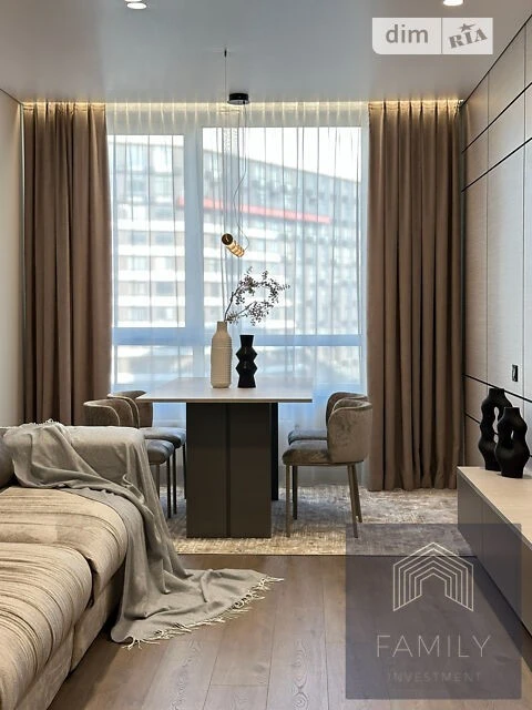Продаж 2к квартири 84 кв. м на наб. Дніпровська 15Ж • ID 349