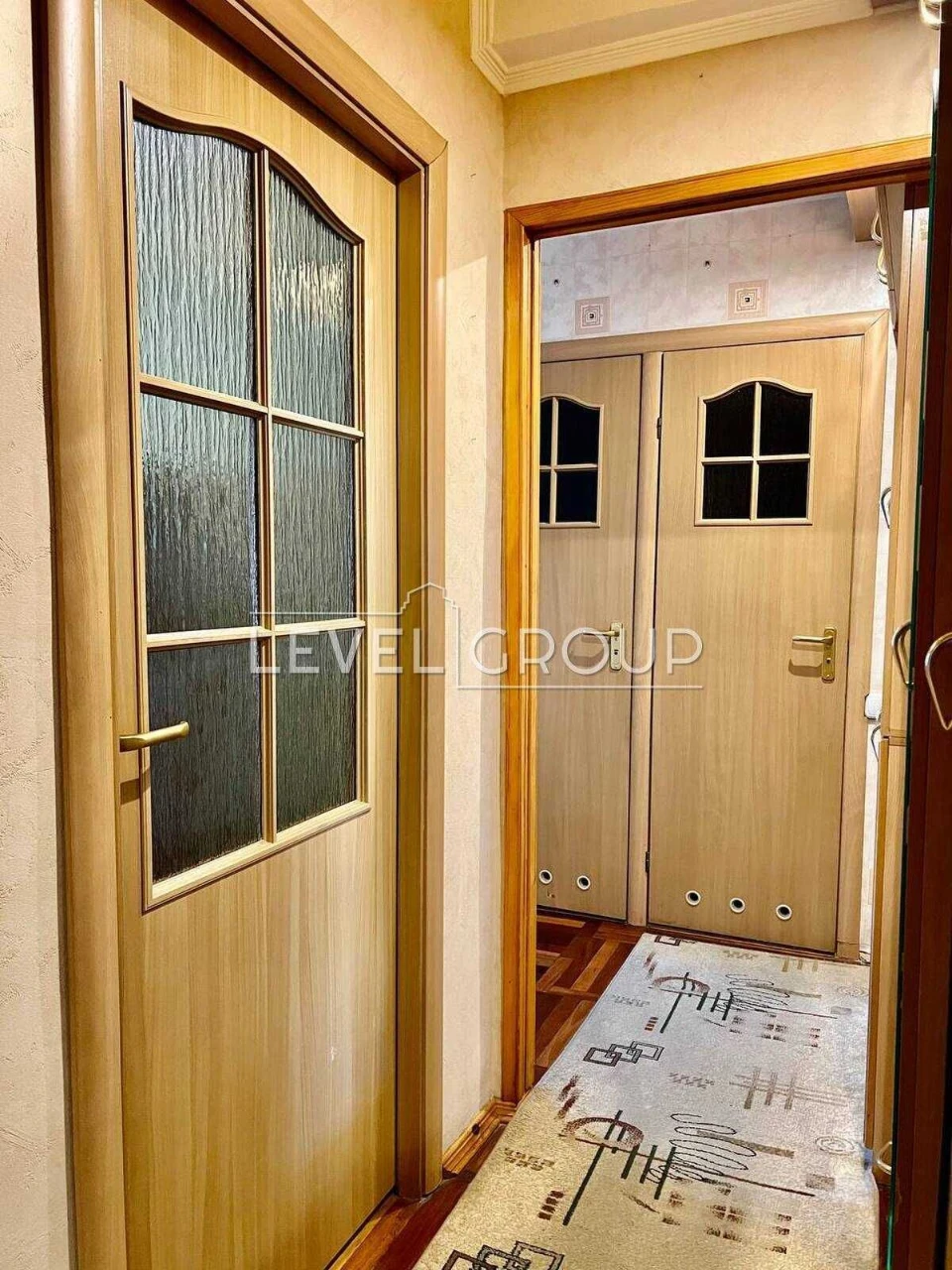 Продам 2 кімнатну 48м2 квартиру метро Оболонь вул.Левка Лук'