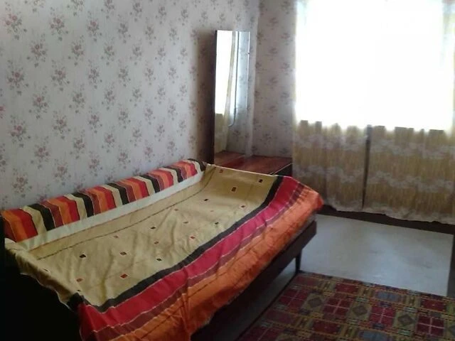 Продаж 3к квартири 60 кв. м на бул. Академіка Вернадського 7