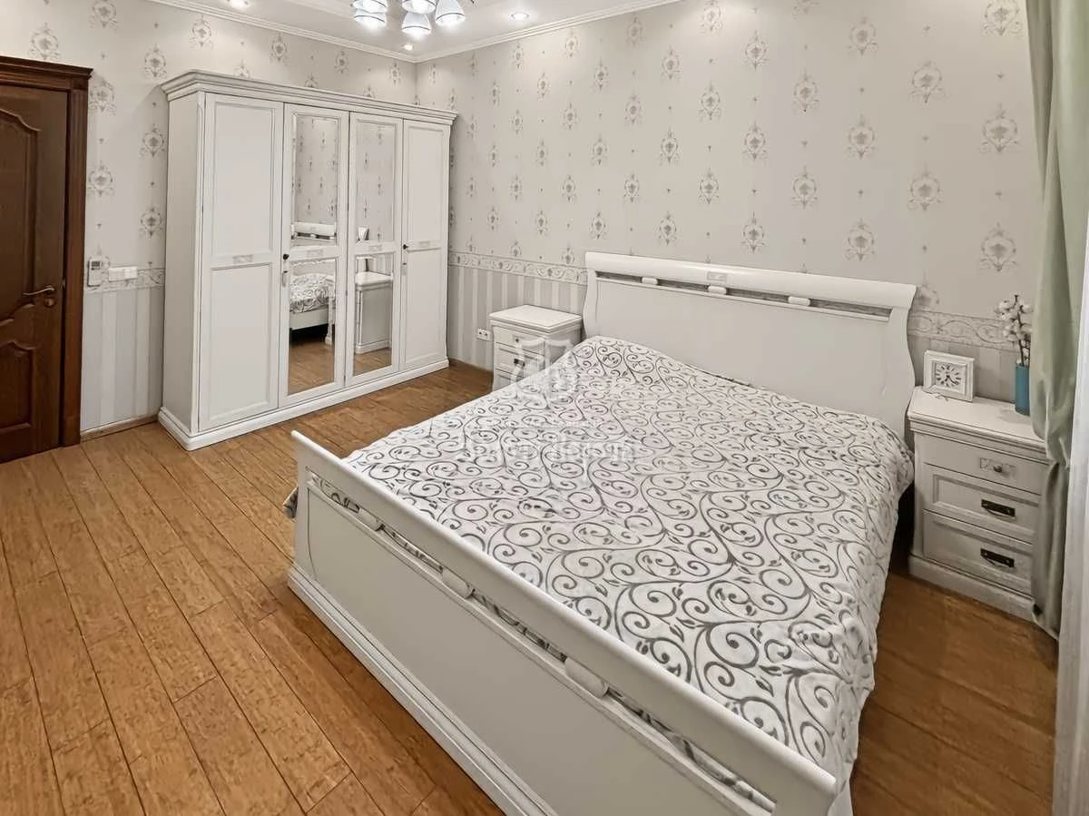 Квартира, 3к. Євроремонт. Вишгородська, 45/2, Вітряні Гори,