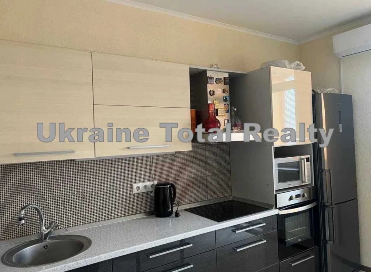 ЖК Яскравий! Оболонь! 2к квартира з ремонтом на Мінському ма