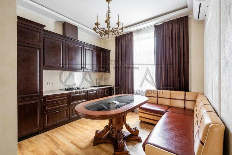 Продаж затишної квартири в серці Старих Липок Институтская К