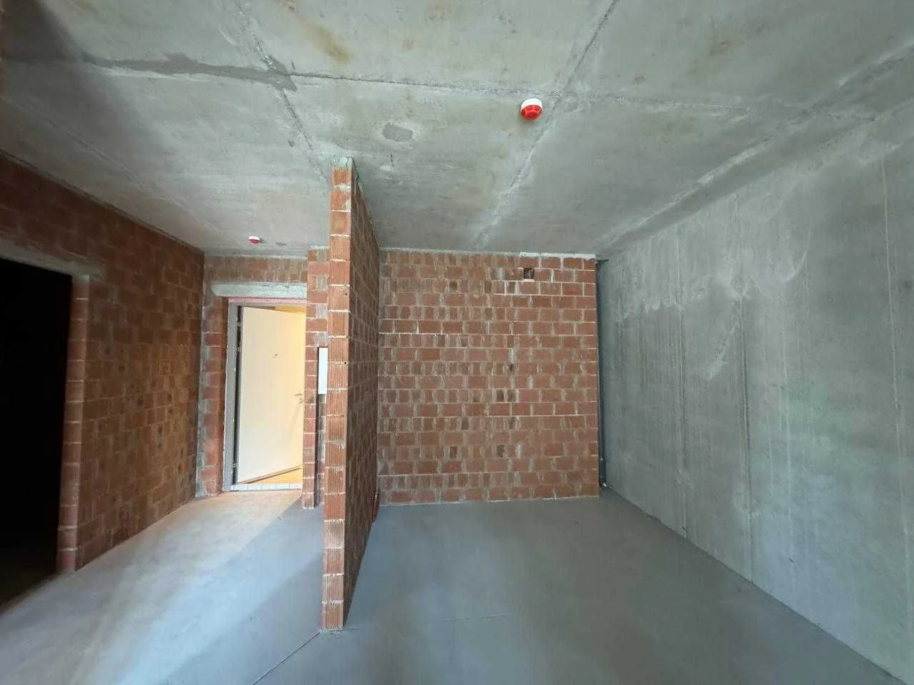 Продаж 1-к квартири з видом на Дніпро ЖК Русанівська Гавань
