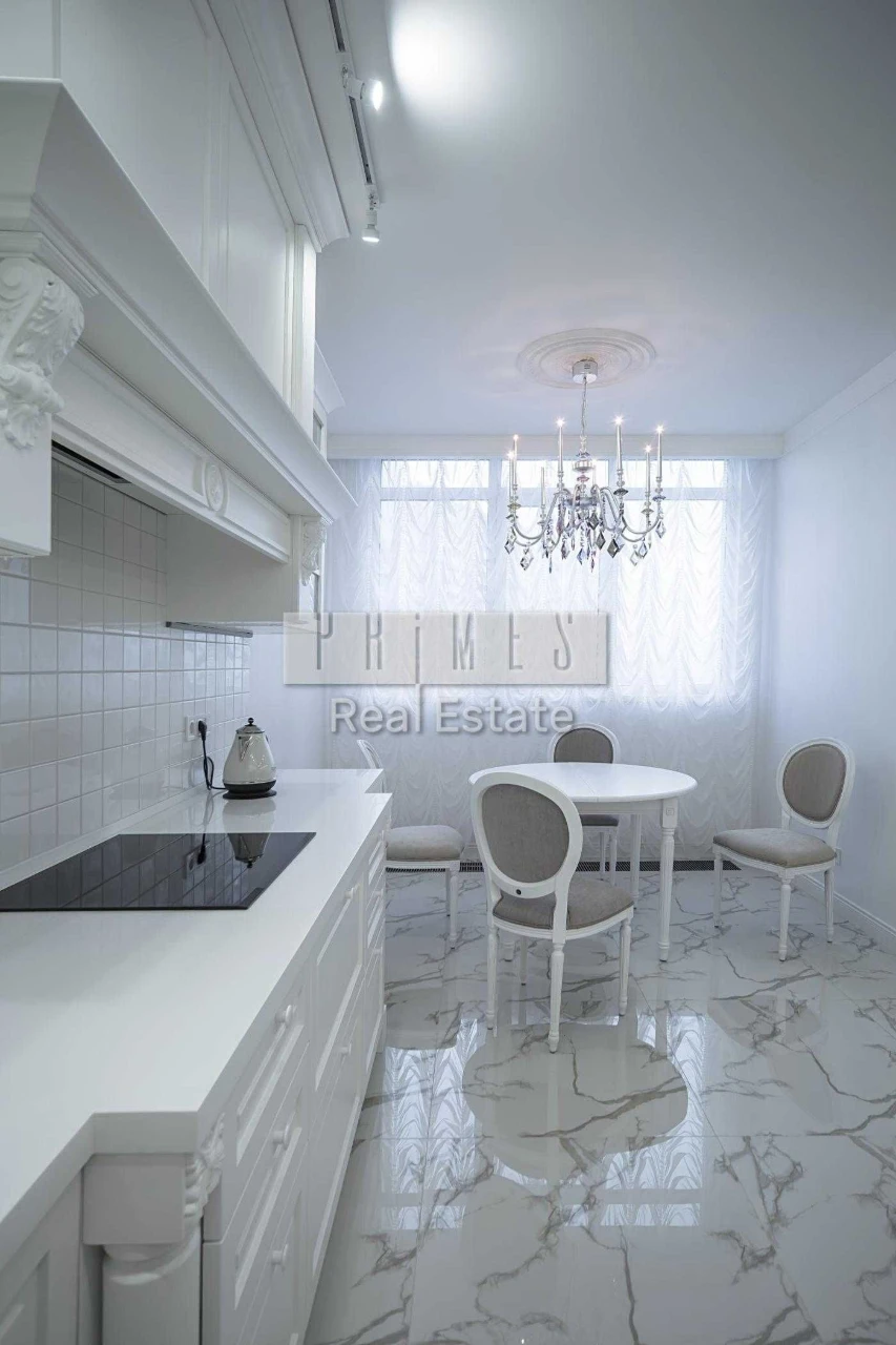 Продаж 3-кімнатна квартира з дизайнерським ремонтом у ЖК Man