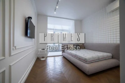 Продаж 3-кімнатна квартира з дизайнерським ремонтом у ЖК Man