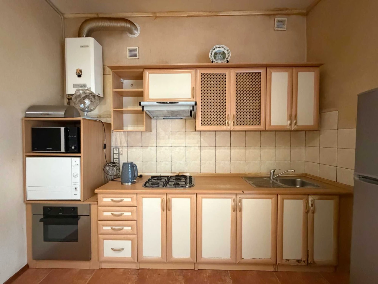 Продаж 2к квартири, Саксаганського 70б, Центр.