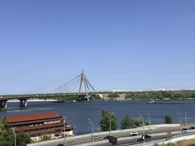 Рибальський острів Набережно рибальська 27 7 поверх 1 кімнат