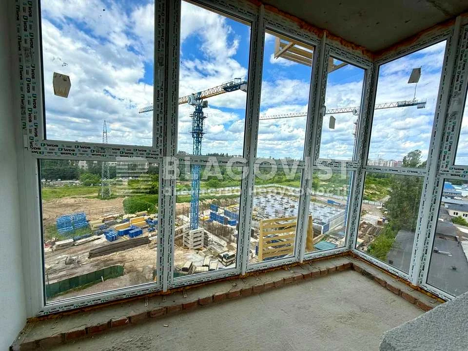 Квартира. Київ, Івана Виговського вул.