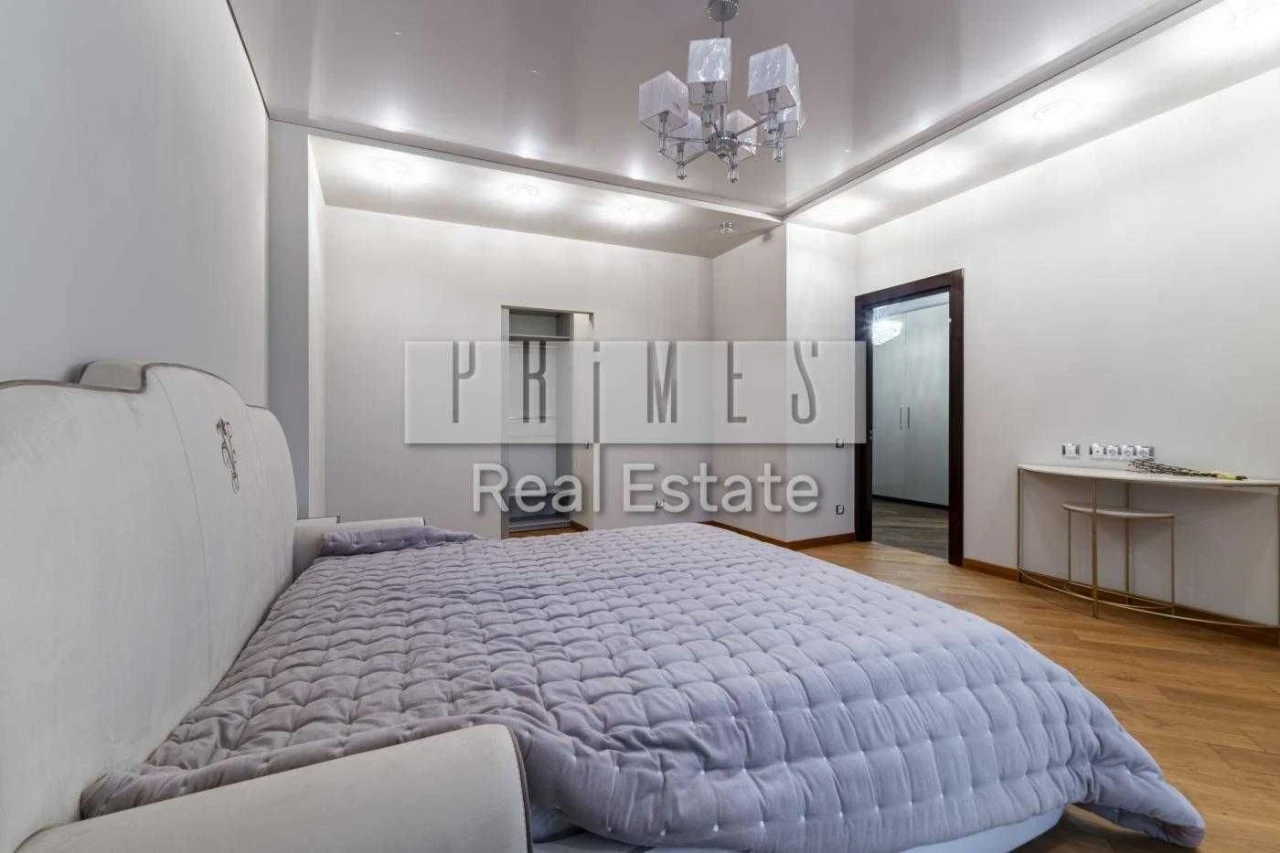 Продам 3к 140 м2 Новопечерские Липки Драгомирова Верхогляда