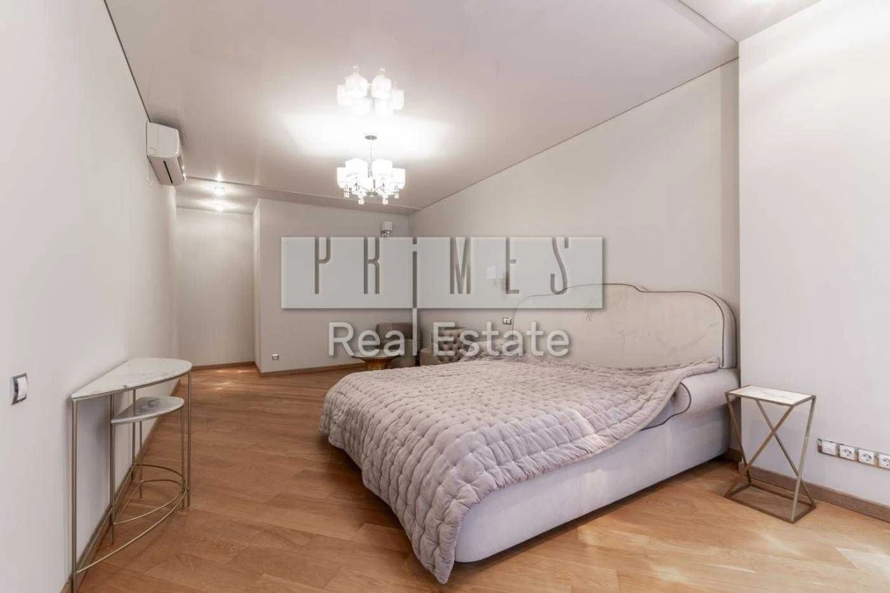 Продам 3к 140 м2 Новопечерские Липки Драгомирова Верхогляда