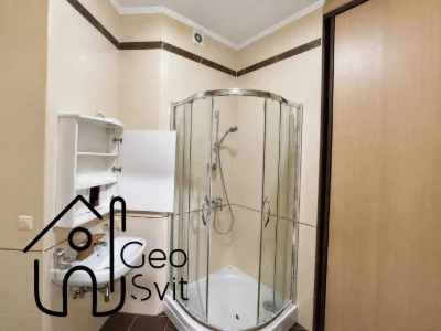 183 м² затишку та безпеки в центрі Києва — 4-кімнатна кварти