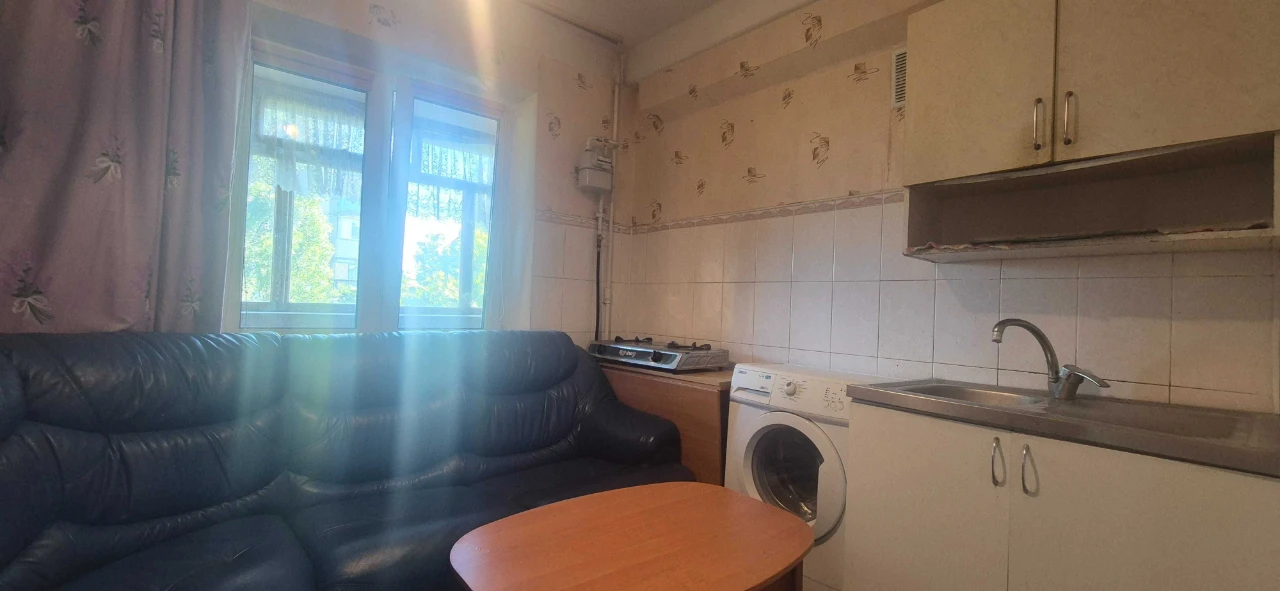 Без% Продаж 1-кім просп. Відрадний (Чубаря), 38-Б Солом’янсь