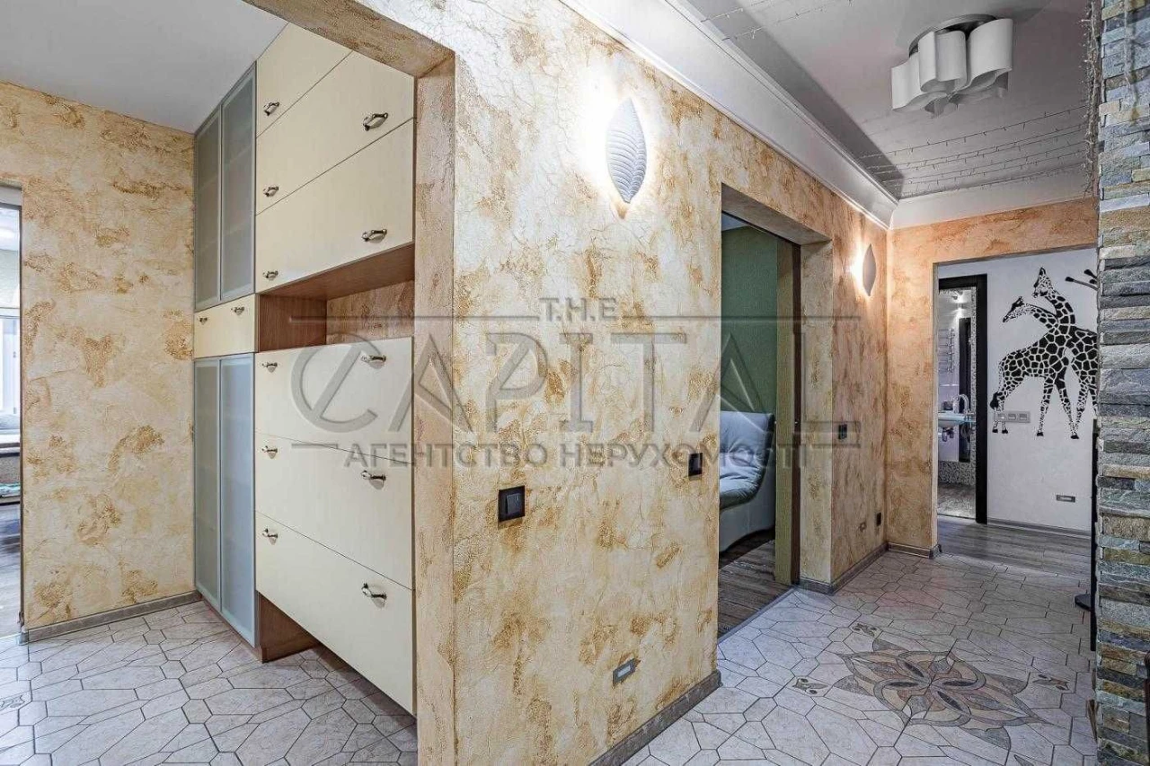 Продажа / Квартира / Урловская 36 / Ахматовой / Ривер Молл /