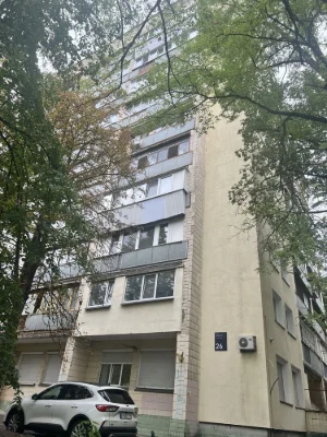 Двокімнатна на Білоруській, Лукʼянівка