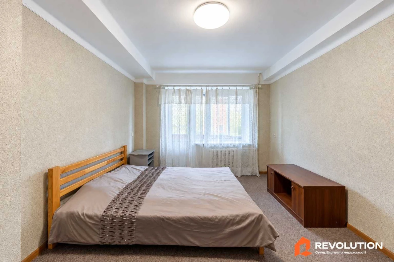 Без комісії. Продаж 3к квартири 68.5м2, Голосіївський проспе