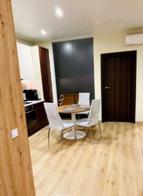 Продам 2-кімн. Бойчука Михайла вул. 41б, 68 м.кв