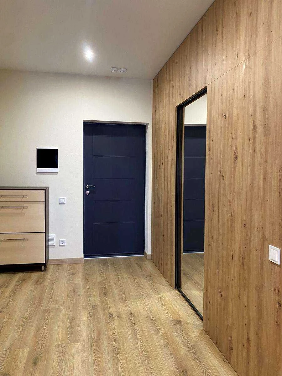 Продам 2-кімн. Бойчука Михайла вул. 41б, 68 м.кв
