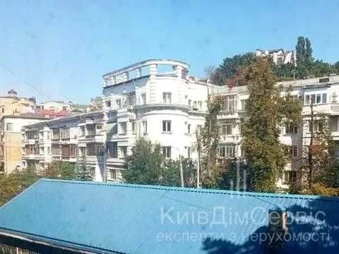 Продаж 4 кімнатна квартира Дарвіна 10 Печерськ