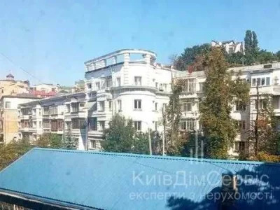 Продаж 4 кімнатна квартира Дарвіна 10 Печерськ