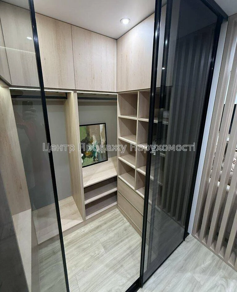 Продаж 1-кімн. квартири 43, 3 м², 9/22 пов, ЖК Атлант, Київ.