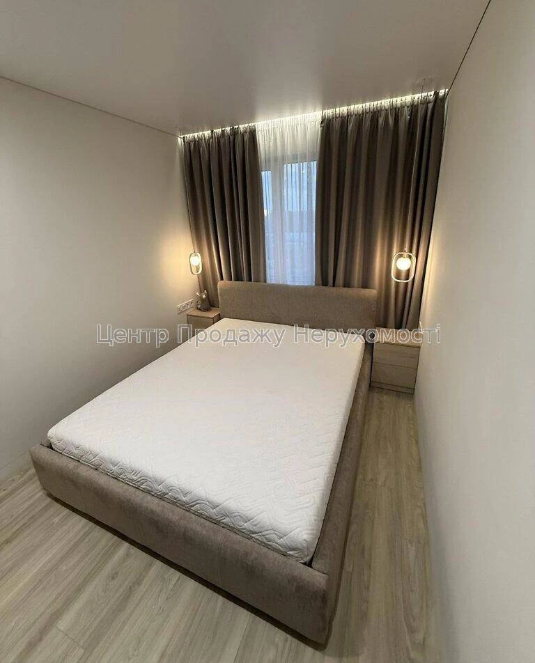 Продаж 1-кімн. квартири 43, 3 м², 9/22 пов, ЖК Атлант, Київ.