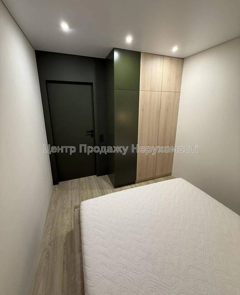 Продаж 1-кімн. квартири 43, 3 м², 9/22 пов, ЖК Атлант, Київ.