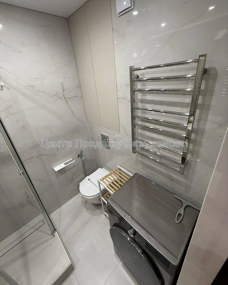 Продаж 1-кімн. квартири 43, 3 м², 9/22 пов, ЖК Атлант, Київ.