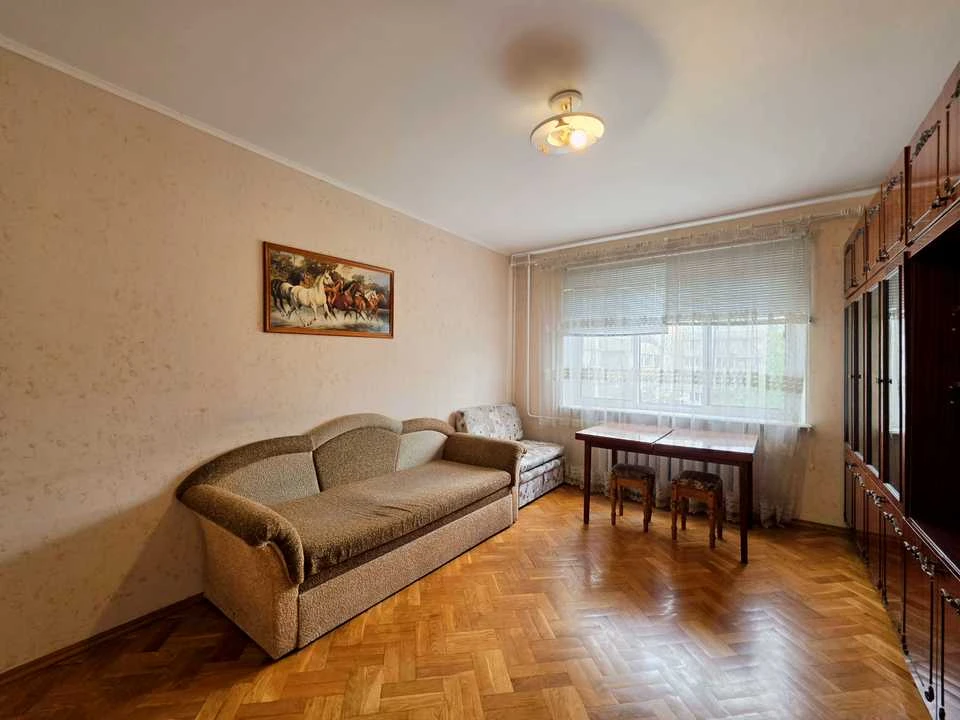 Квартира. Київ, Червоної Калини просп.
