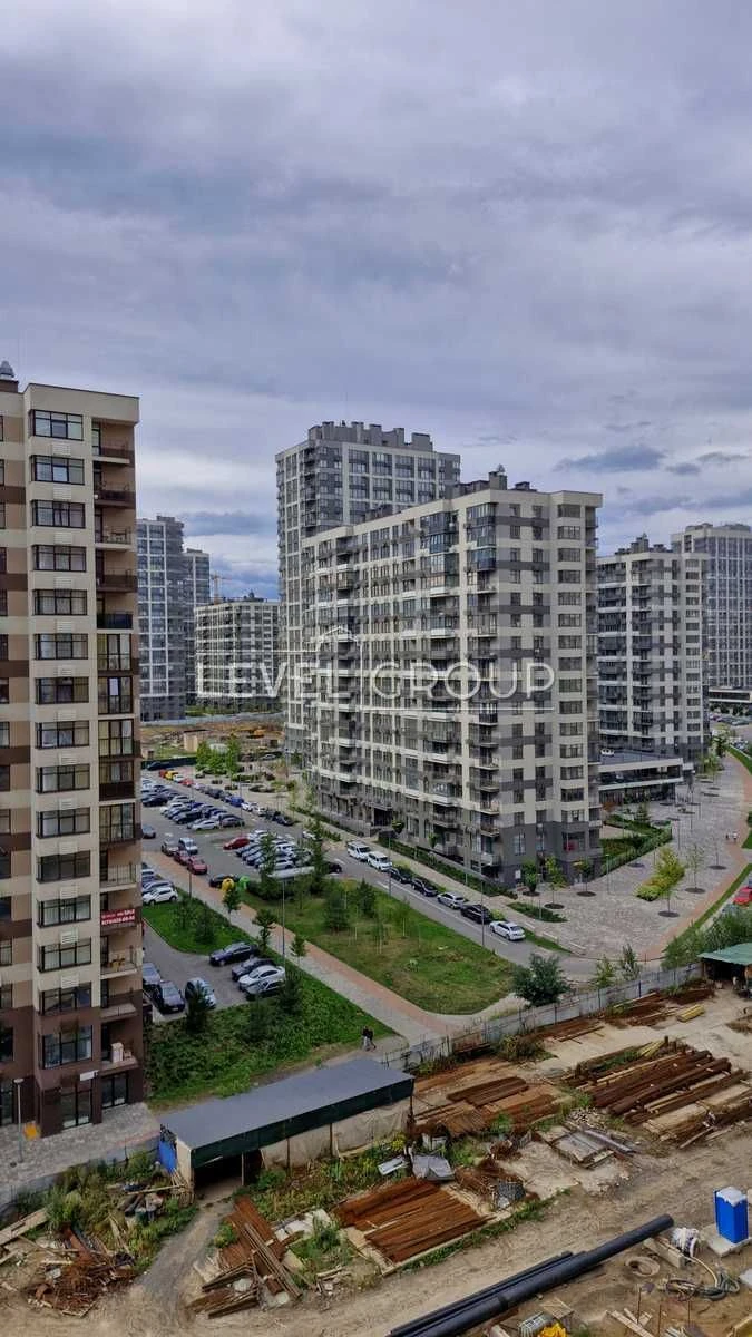 Продаж світлої 1-кімнатної квартири в ЖК «Крістер Град» вул.