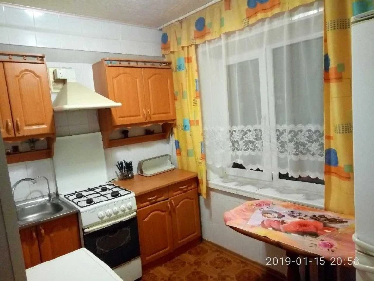 Продам 2 кімн квартиру Петра Калнишевського 1А, метро "Герої