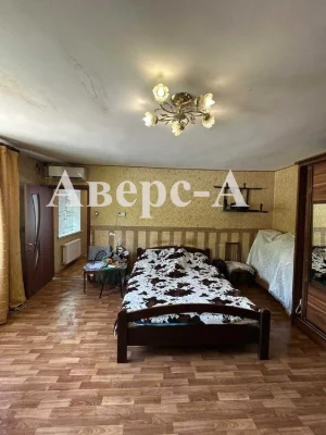 Продам 2-х уровневую квартиру на Бугаевке.