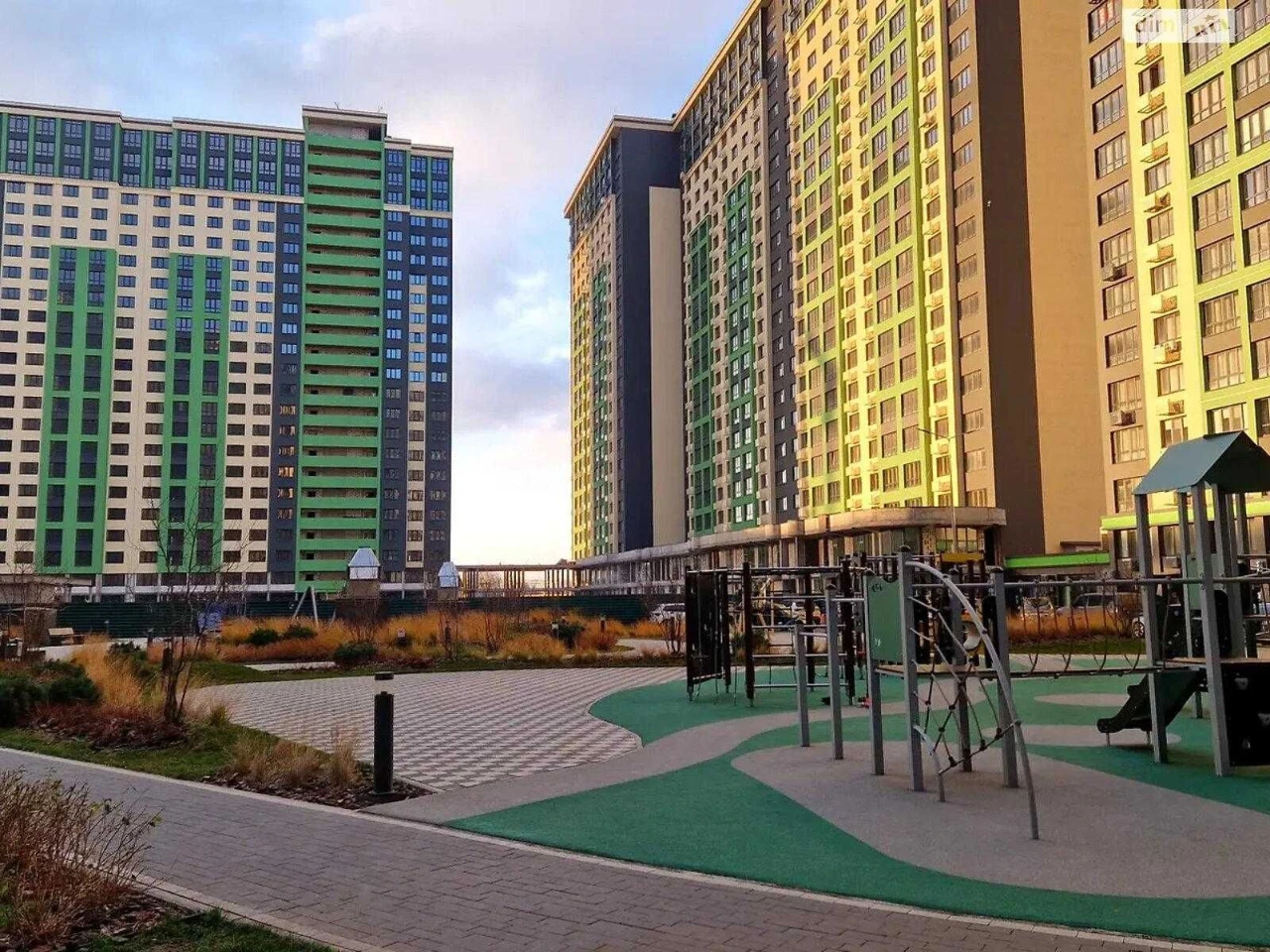 56 м² без ремонту у ЖК LIKO-GRAD Perfect Town (Ліко-Град). в