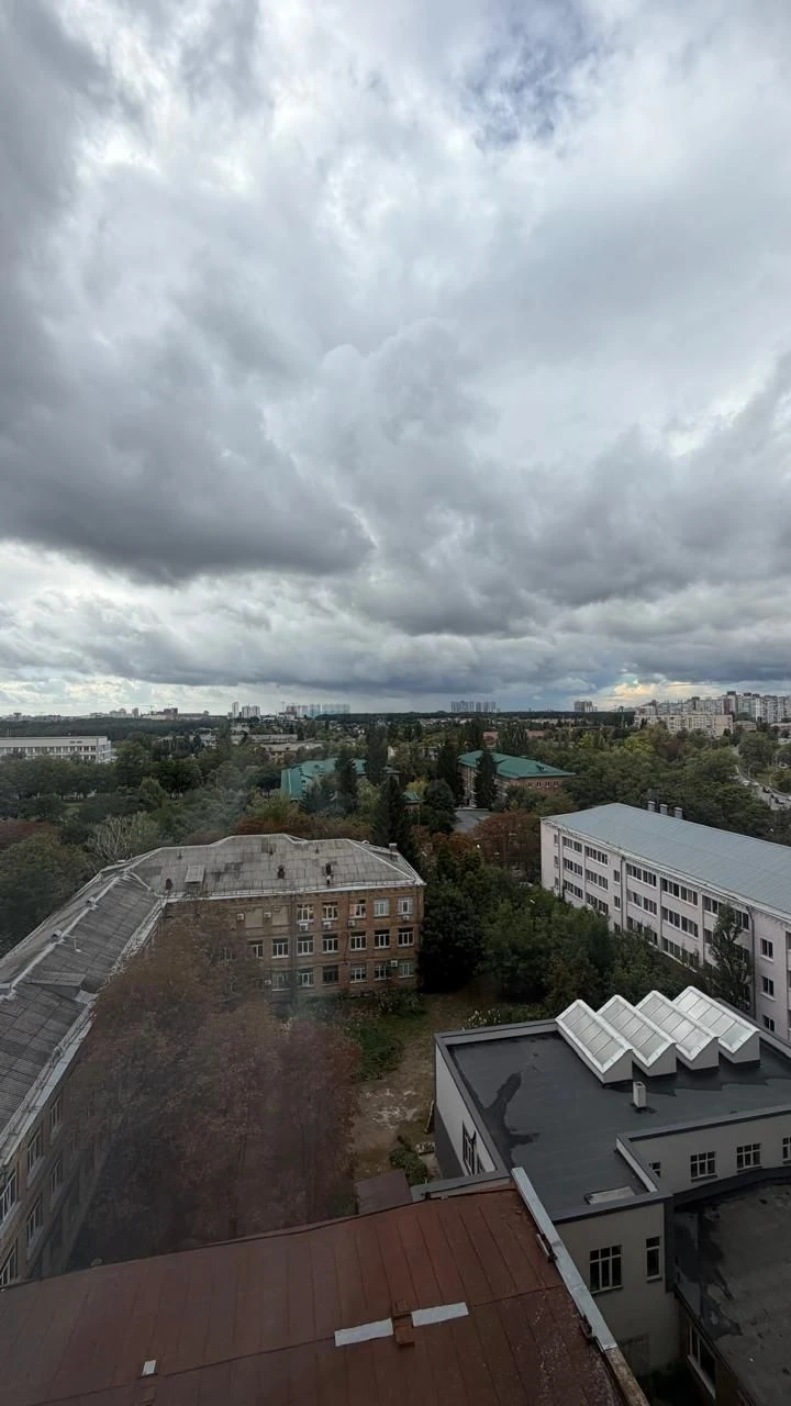 ЖК Кришталеві джерела,вул.Заболотного 148 Б,1 секція