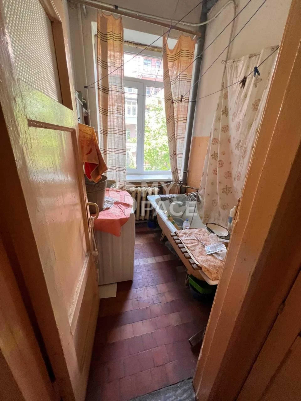 Продаж квартири Сталінка 3к Копилівська Кирилівська Бабин Яр