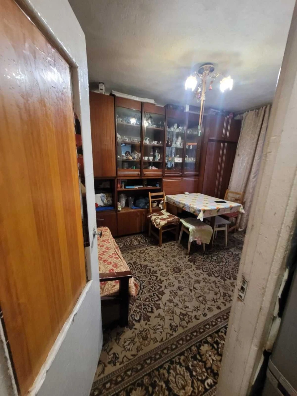 Продам 1к Подільський р-н Віноградарь вул Межова буд 12