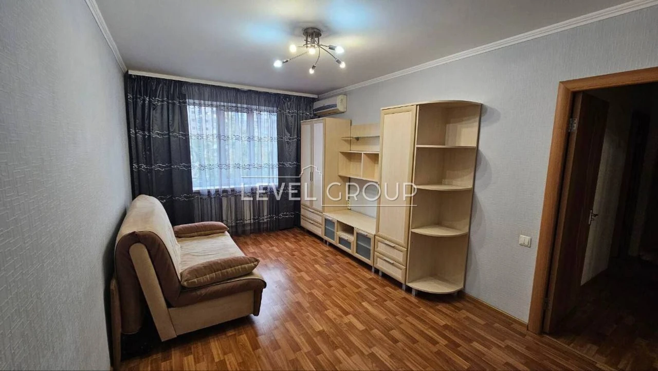 Продаж компактної 2-кімнатної квартири на вул. Санаторній, 1