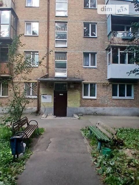 Sale of 2-room apartment 37.8 sq. m. on Metrobudivska Street 6, apt.