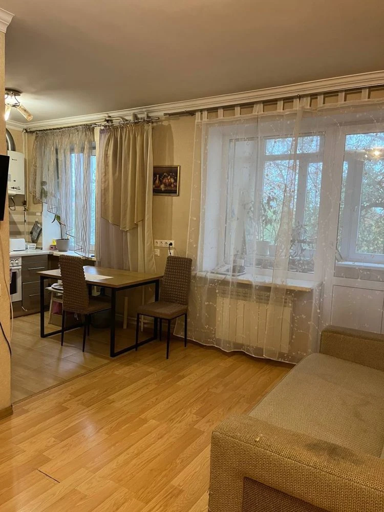 Продаж 1 к.кв.39 м м.Деміївська-10 хв.їзди