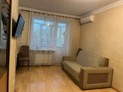 Продаж 1 к.кв.39 м м.Деміївська-10 хв.їзди