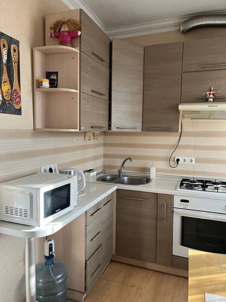 Продаж 1 к.кв.39 м м.Деміївська-10 хв.їзди