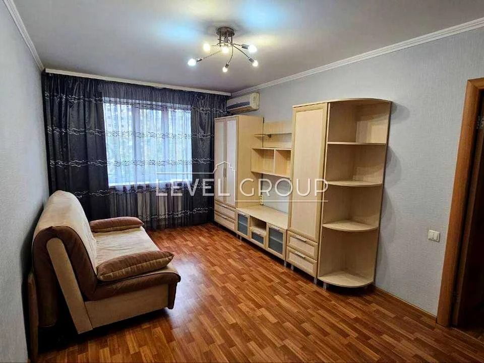 Квартира. Київ, Санаторна вул.