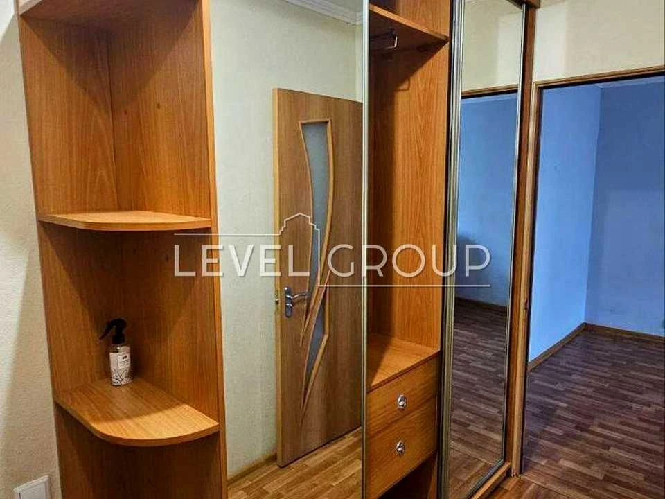 Квартира. Київ, Санаторна вул.