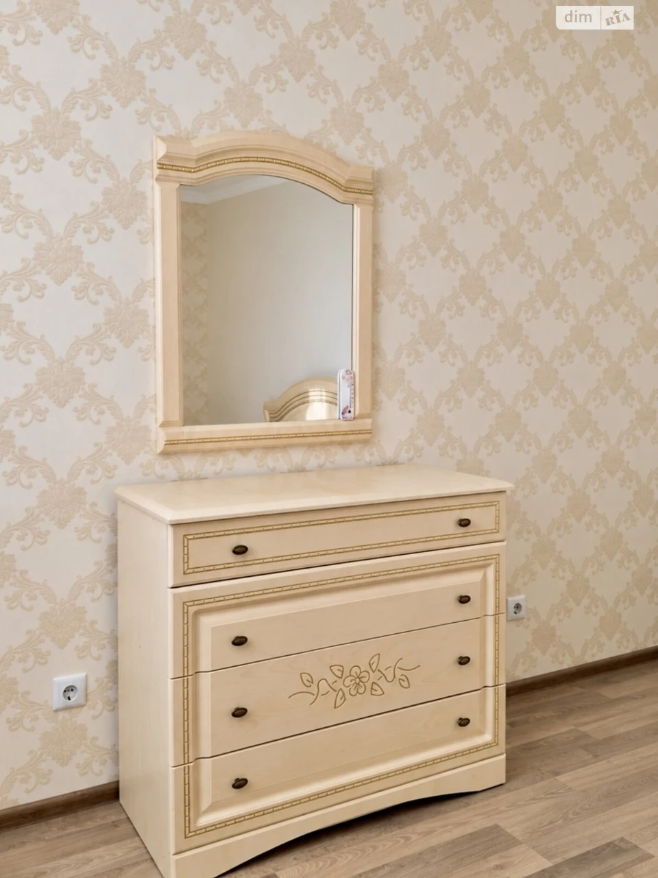 Продаж Квартира Харківський Масив