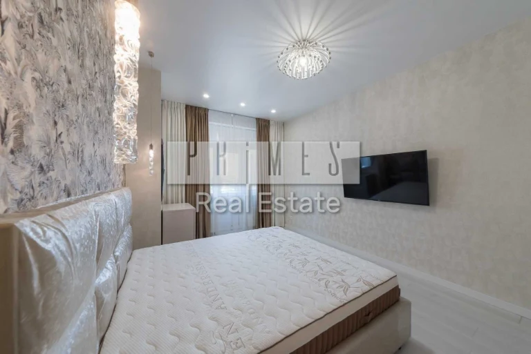 Продаж видової 2-кімнатної квартири, 74 м | ЖК «Престиж Хол»