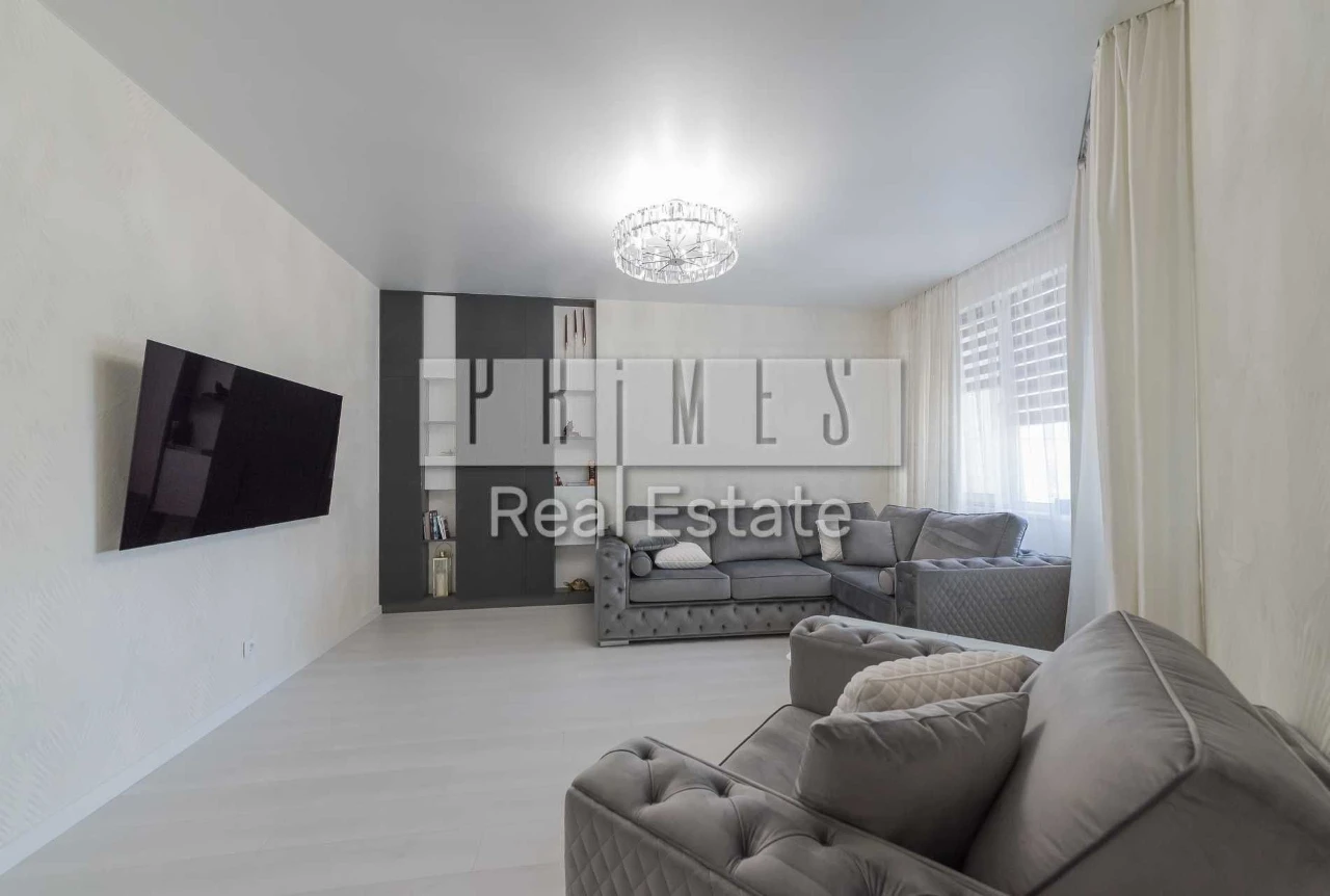 Продаж видової 2-кімнатної квартири, 74 м | ЖК «Престиж Хол»