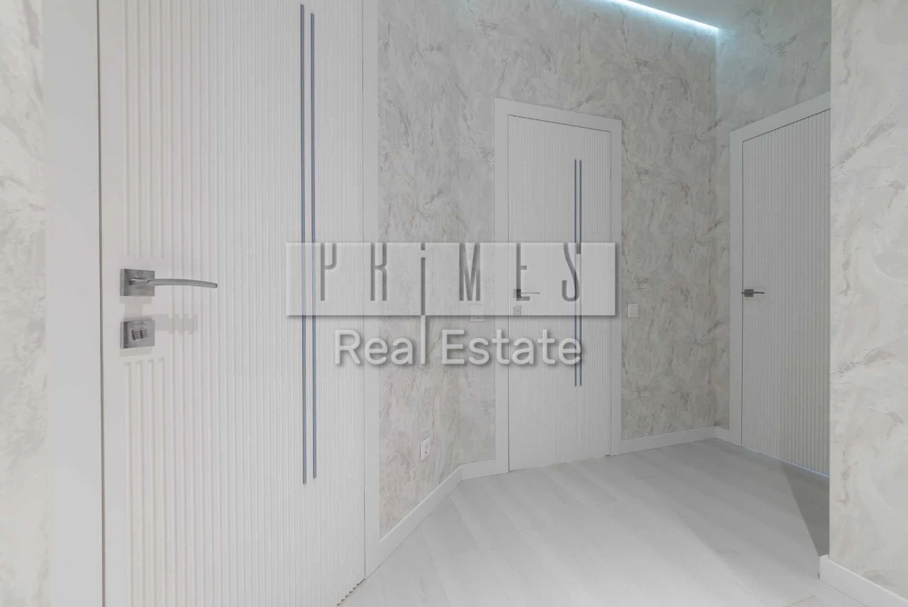 Продаж видової 2-кімнатної квартири, 74 м | ЖК «Престиж Хол»