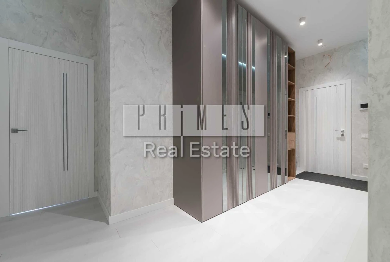 Продаж видової 2-кімнатної квартири, 74 м | ЖК «Престиж Хол»