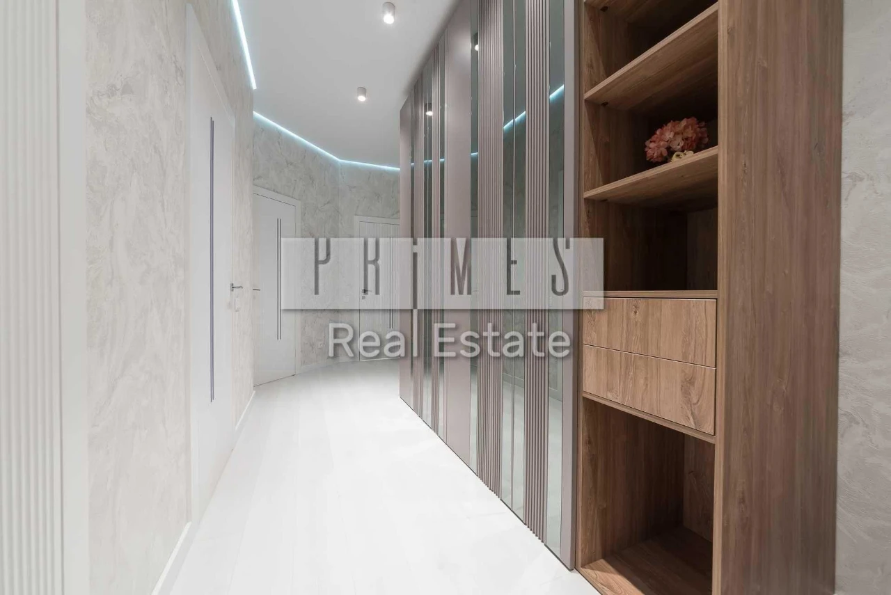 Продаж видової 2-кімнатної квартири, 74 м | ЖК «Престиж Хол»