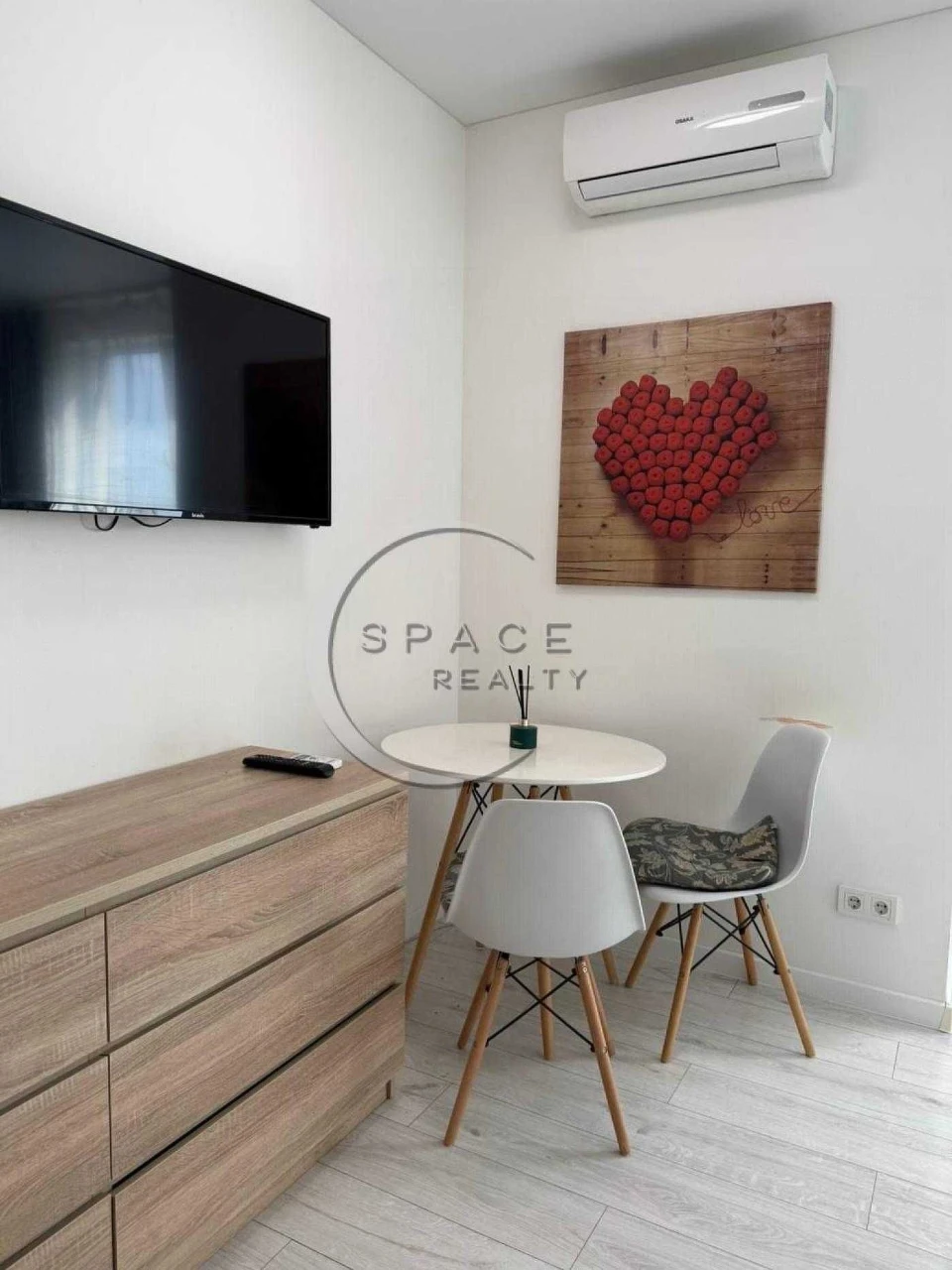 Продаж 1-к квартири 24 м2  ЖК ParkLand  вулиця Практична 1