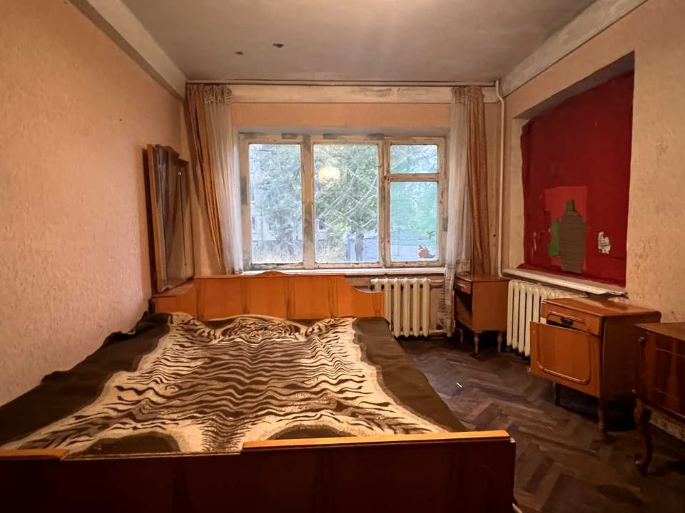 Квартира. Київ, Салютна вул.